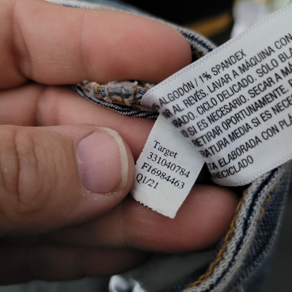 WILD FABLE | highest rise distressed mom jeans - Picture 10 of 10